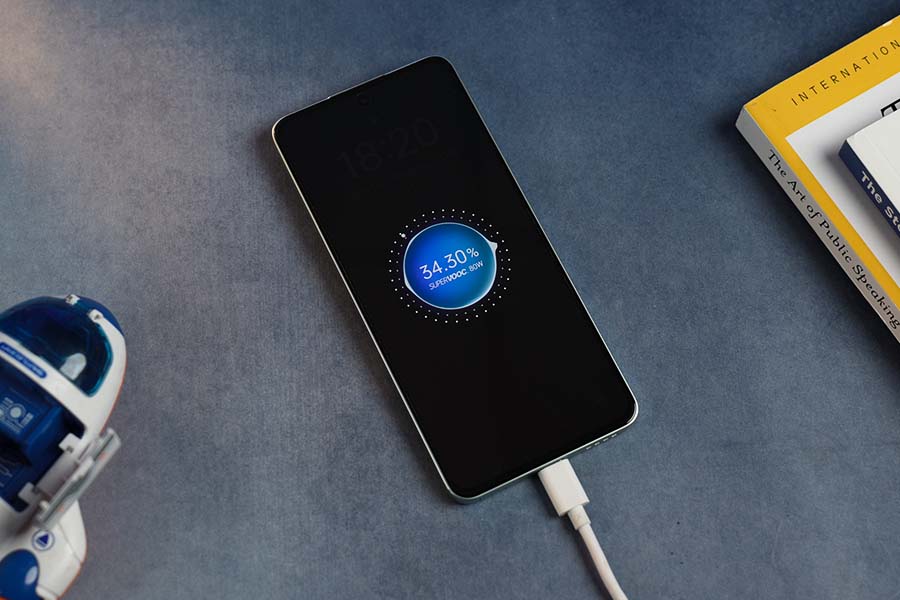 Realme 13 Plus Charging